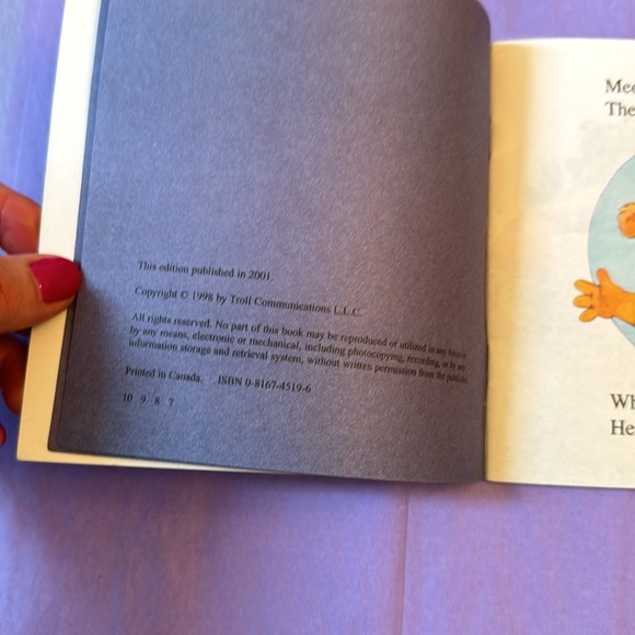 ⛱️2/$5⛱️Little Groundhog’s Shadow, education book - Picture 6 of 7